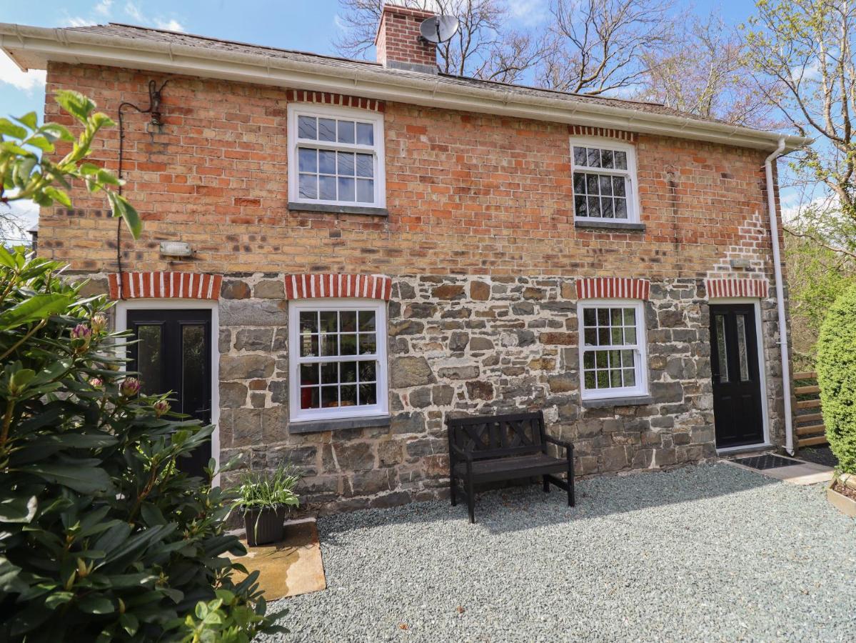Tan Y Capel Villa Llanbrynmair Exterior foto